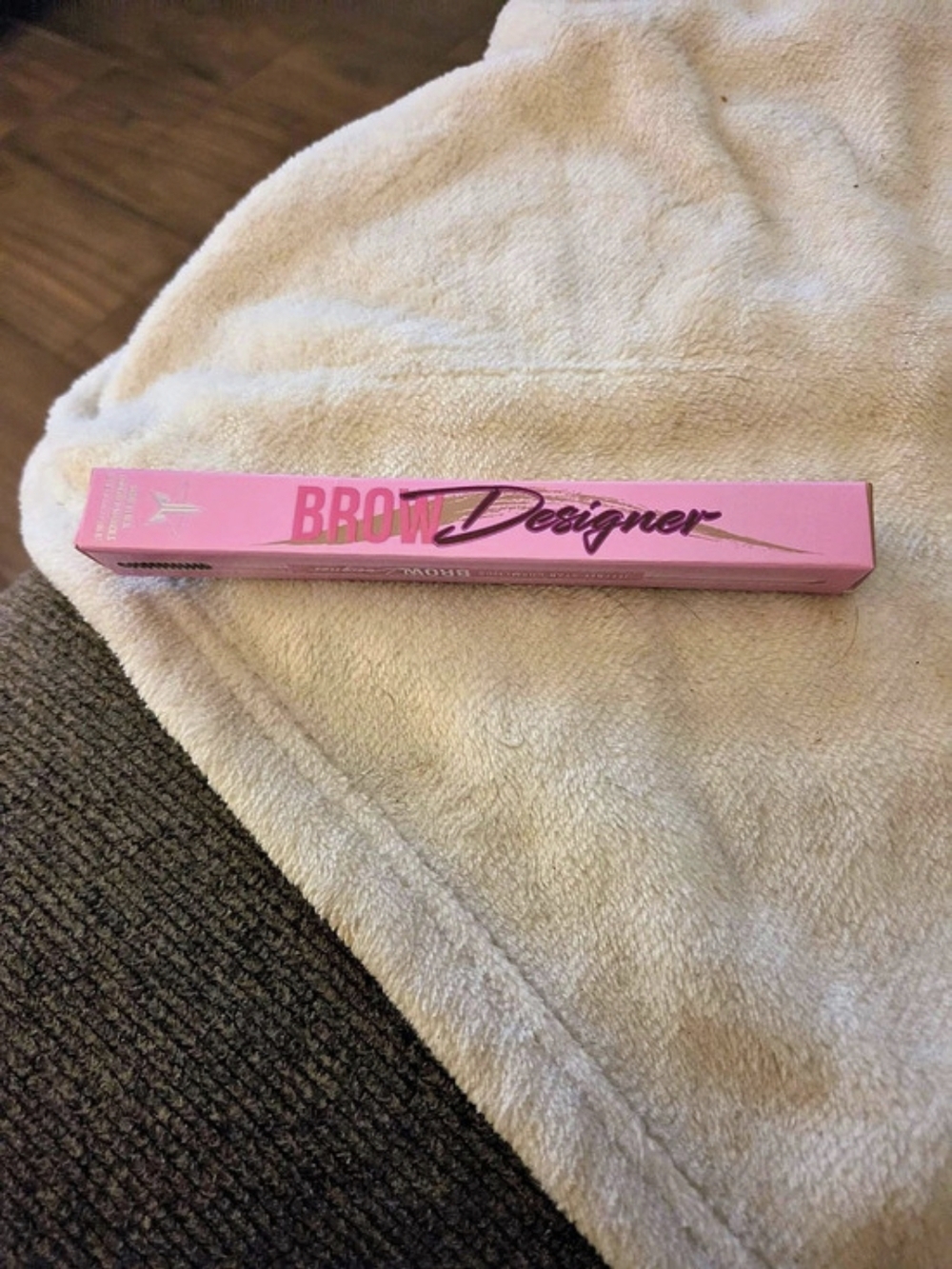 Jefree Star Cosmetics Brow Designer Brow Tool in Pink NWT